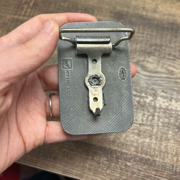 George Burt UAW Education Centre Vintage Belt Buckle - Picture 2 of 3